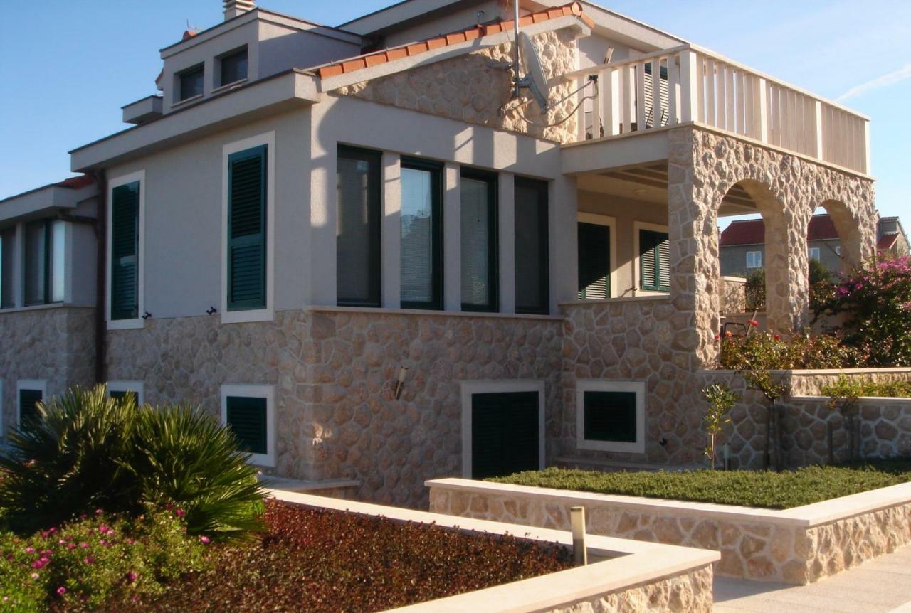Apartment Lucija Бетина Экстерьер фото