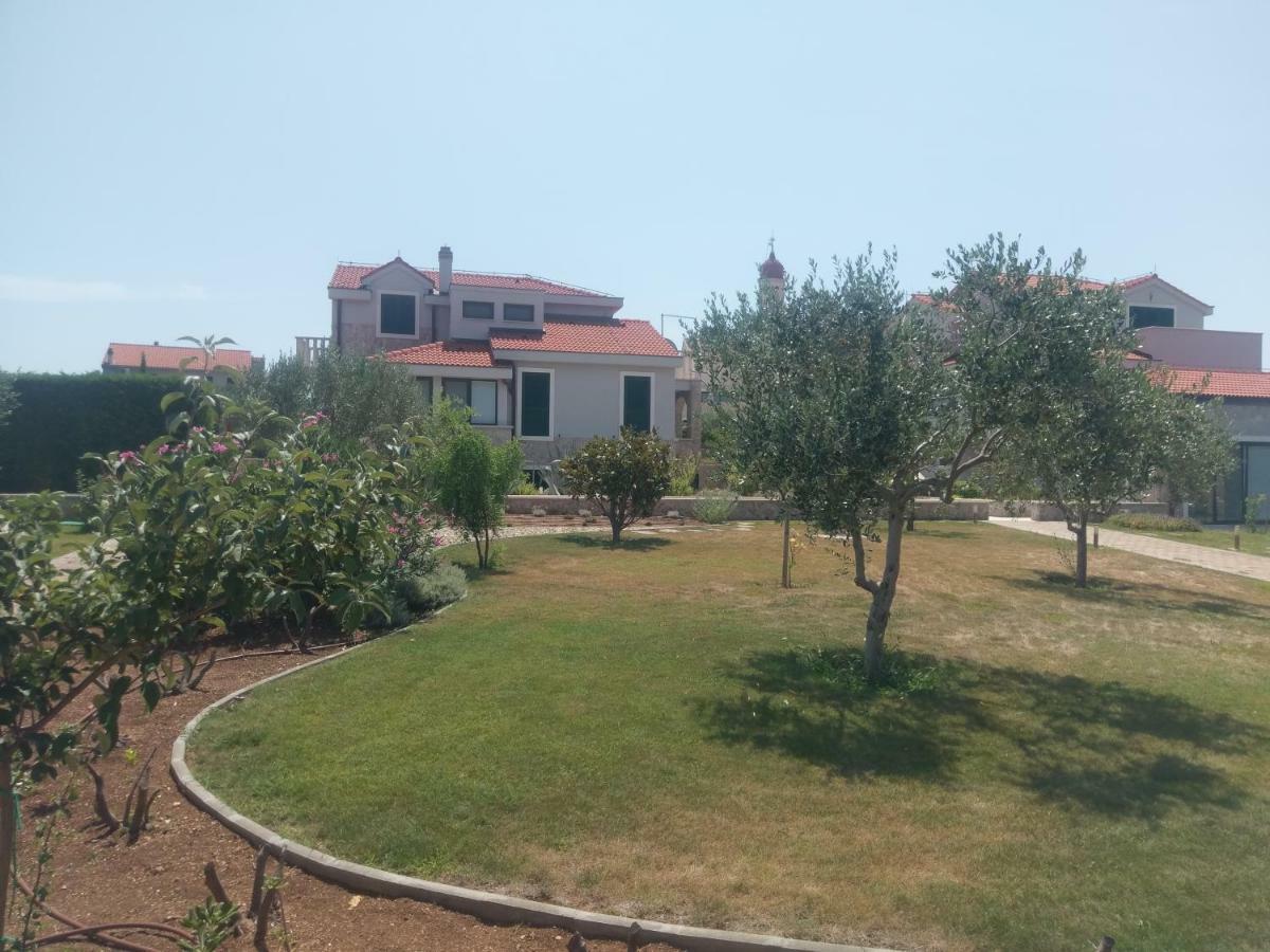 Apartment Lucija Бетина Экстерьер фото