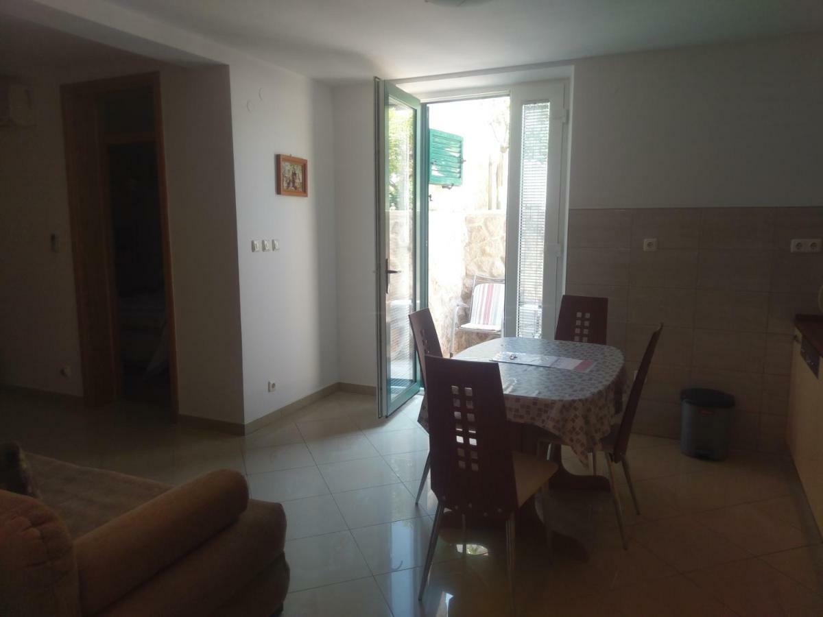 Apartment Lucija Бетина Экстерьер фото